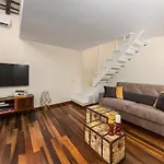 Lungaretta Trastevere Penthouse Mimi & Coco * Rom