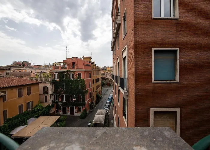 Lungaretta Trastevere Penthouse Mimi & Coco *